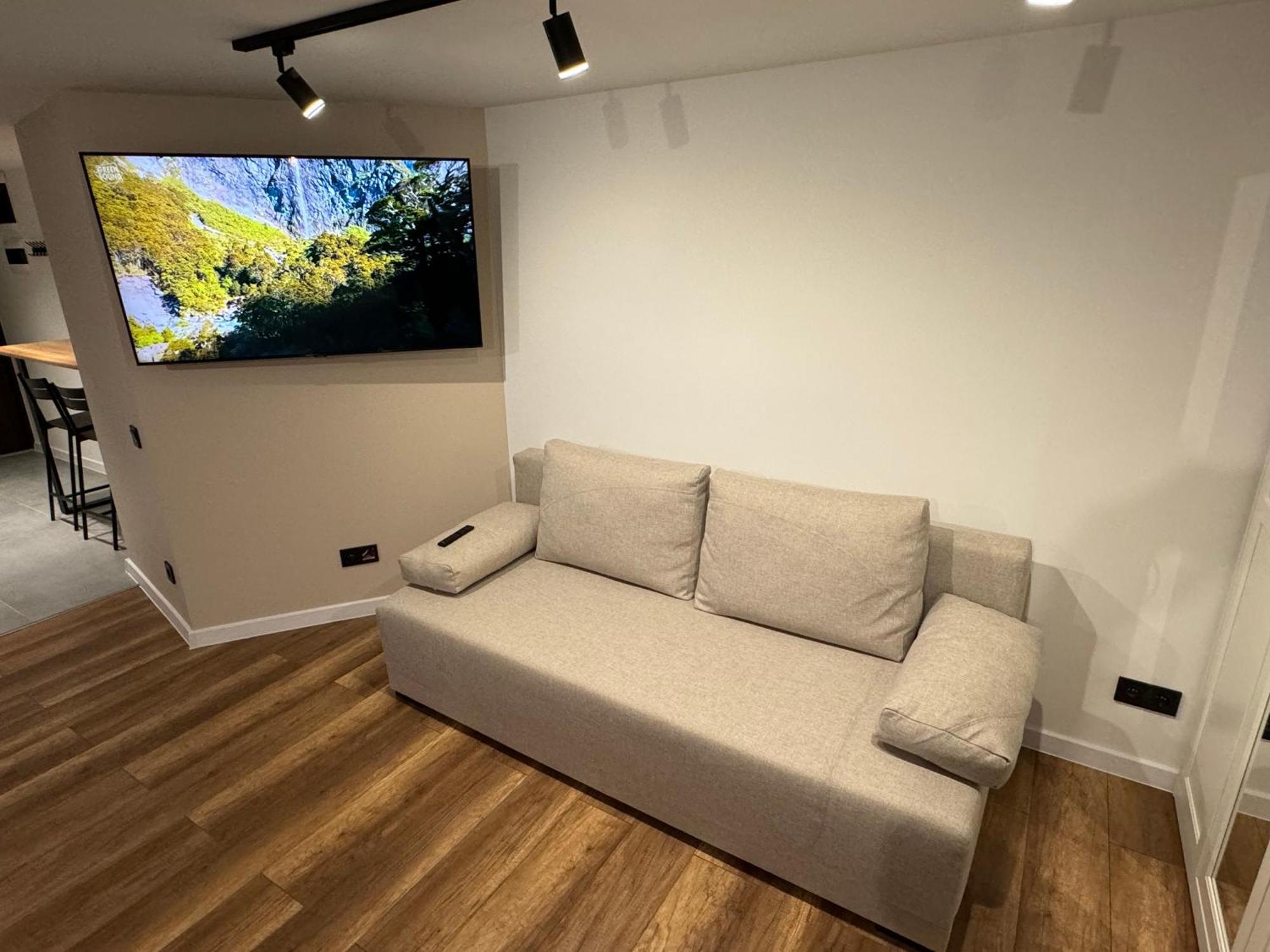 Gray Apartment 24H - Parking On The Street Κατοβίτσε Εξωτερικό φωτογραφία